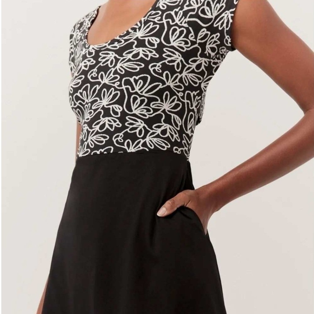 Pact Fit & Flare Crossback Mini Dress XL Black White Floral Organic Cotton Twee